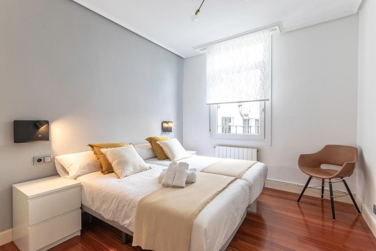 Apartamento La Alameda De Indautxu Більбао Екстер'єр фото