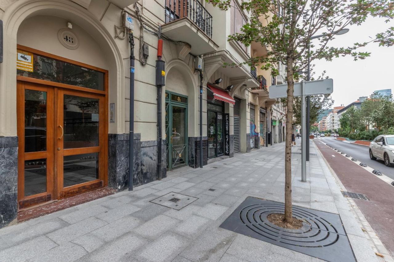 Apartamento La Alameda De Indautxu Більбао Екстер'єр фото