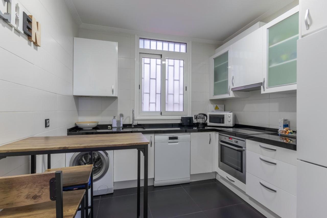 Apartamento La Alameda De Indautxu Більбао Екстер'єр фото